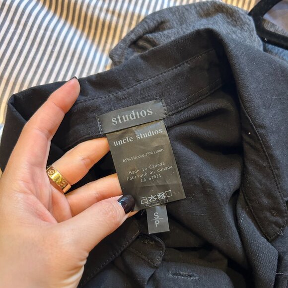 Uncle Studios linen button up - Picture 3 of 3